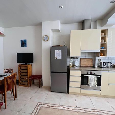La Gare Apartment Варна Экстерьер фото